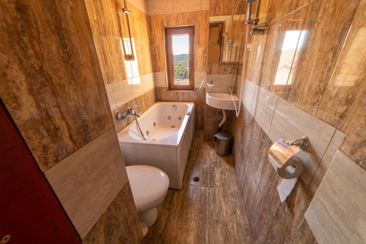 Винената Къща Veliko Tarnovo Extérieur photo